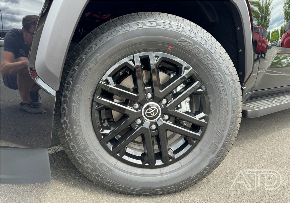 Accessories gallery image